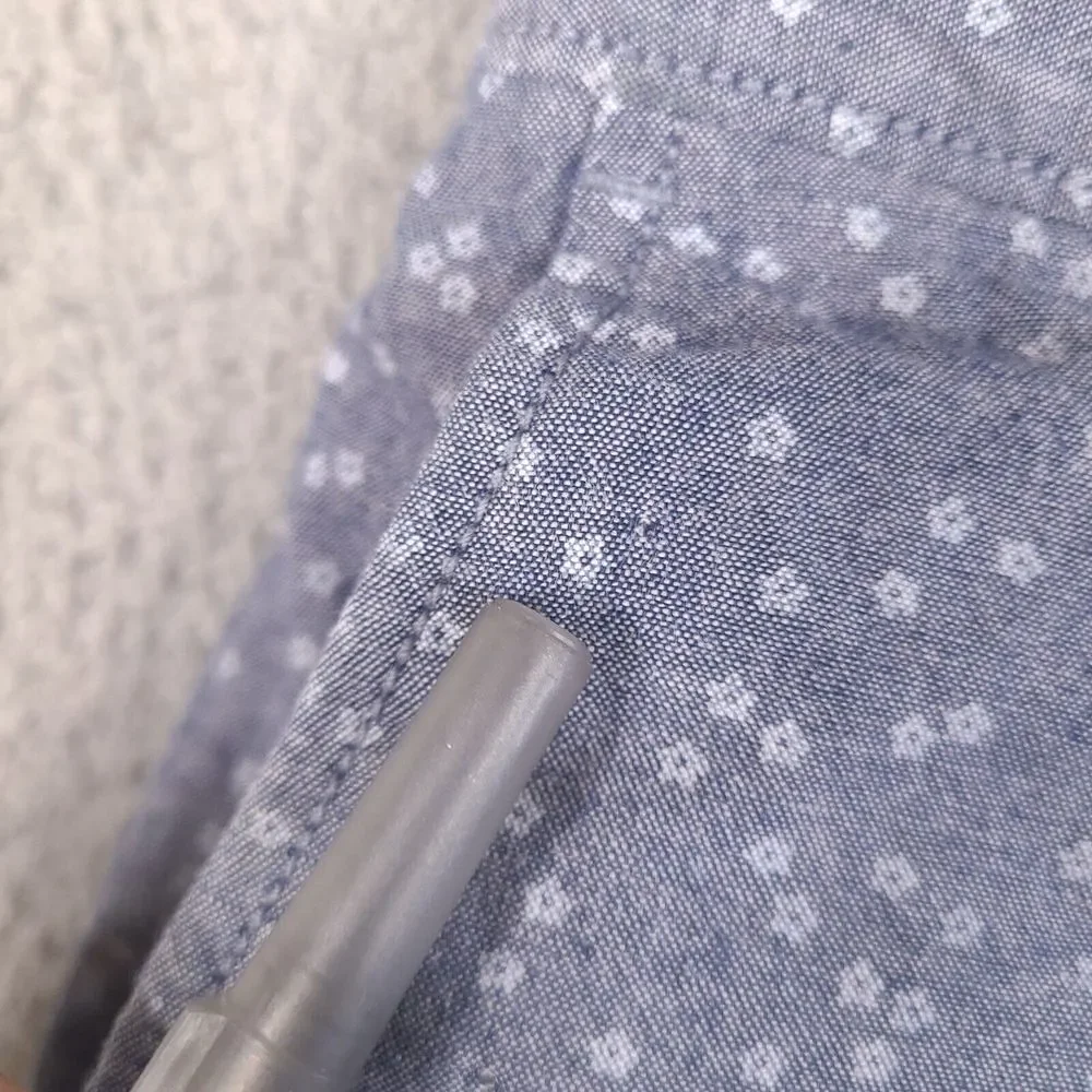 J. Crew Shorts Mens 32 Blue Floral Rivington Chino Preppy Cotton Style‎ E7955